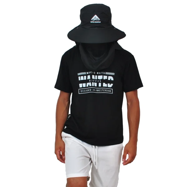 black wide-brim sun hat - wanted T-shirt